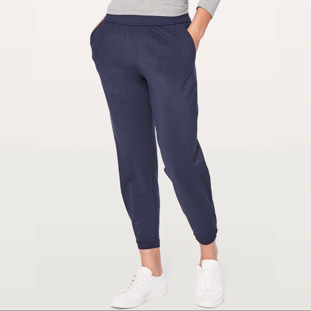 Lululemon Twisted and Tucked Pants